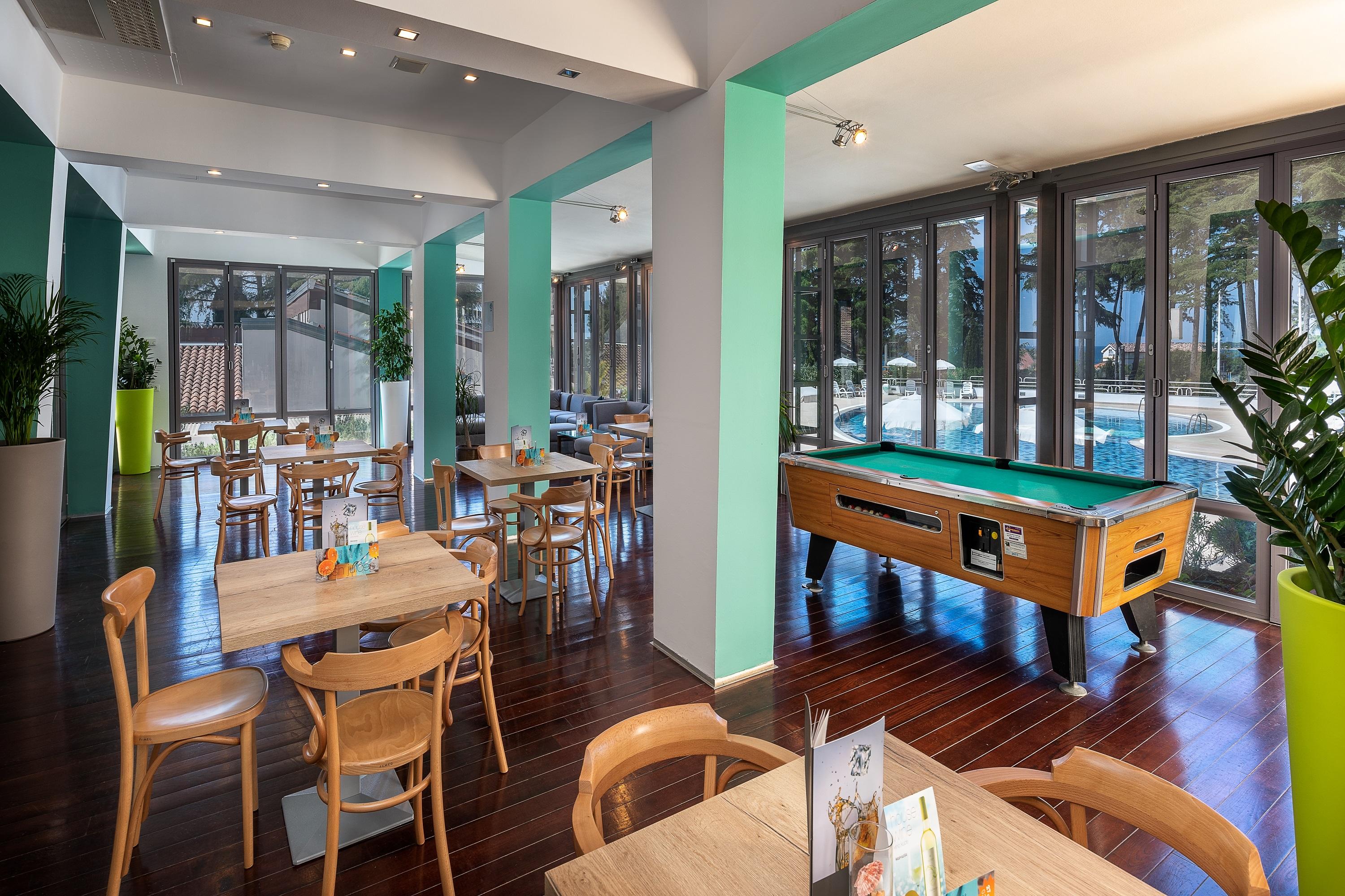 Valamar Pinia Hotel Porec Exterior photo